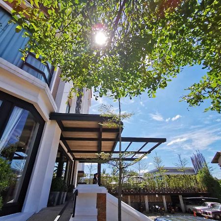 S Park Design Hotel Vientiane Exterior foto